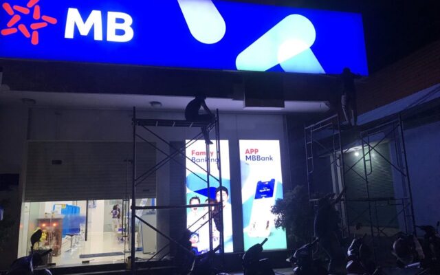 -Hộp Đèn 3m In Uv 2 Mặt